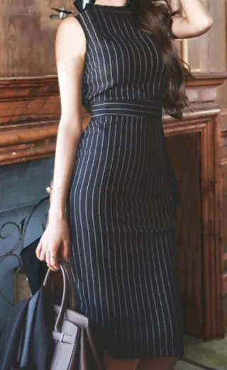 Vestido de rayas sin mangas