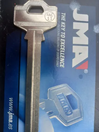 74 LLAVES PARA COPIAR JMA  FAC- 1I