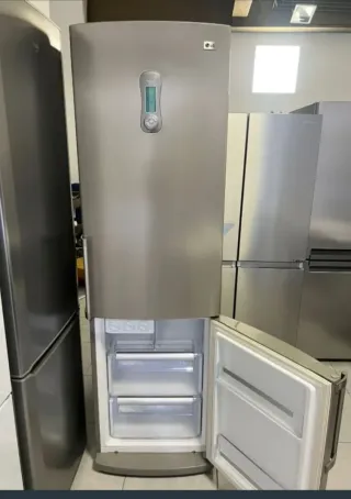 Nevera LG plateada