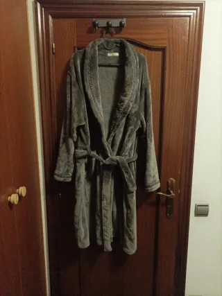 Bata unisex gris talla única