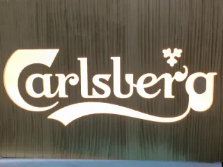 Letrero luminoso Carlsberg