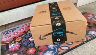 Aplique Pared Mármol TRIVIDHA Negro Latón