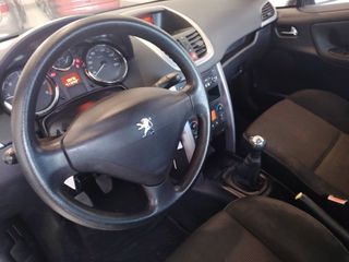 Peugeot 207 2007