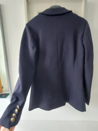 Giacca doppiopetto con bottoni dorati