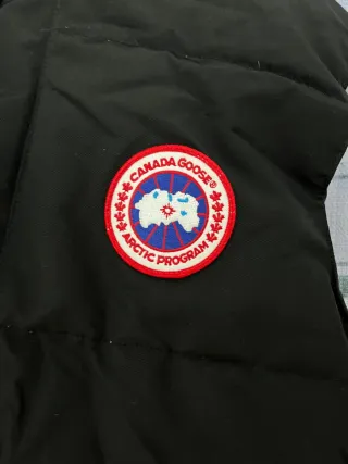 Armilla Chaleco Canada Goose ideal regalo