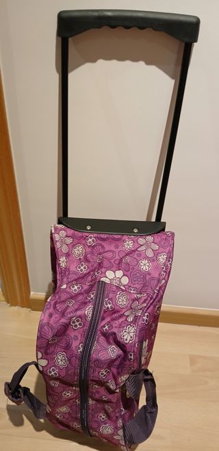 Bolsa de viaje con ruedas y estampado floral