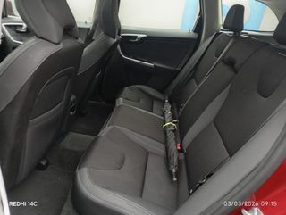 Volvo XC60 2.4d AWD MOMENTUM