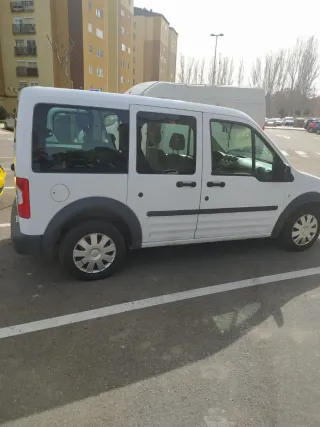 Ford Tourneo Connect 2010