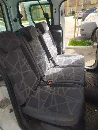 Ford Tourneo Connect 2010