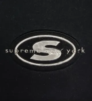 Camiseta Supreme Manga Larga Talla L Negra