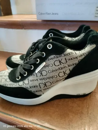 Scarpe donna Calvin Klein nere e grigie