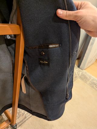 Chaqueta Massimo Dutti azul marino con parches