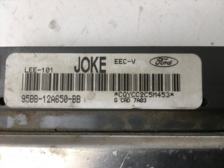 Centralita Motor Ford Mondeo I