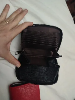 Monederos mujer (negro, marrón, rojo)