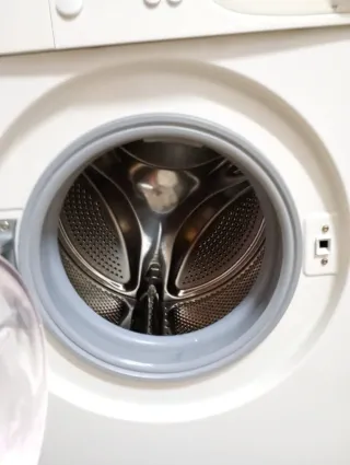 LAVADORA BALAY de 6 kilos y 600 rpm Clase A