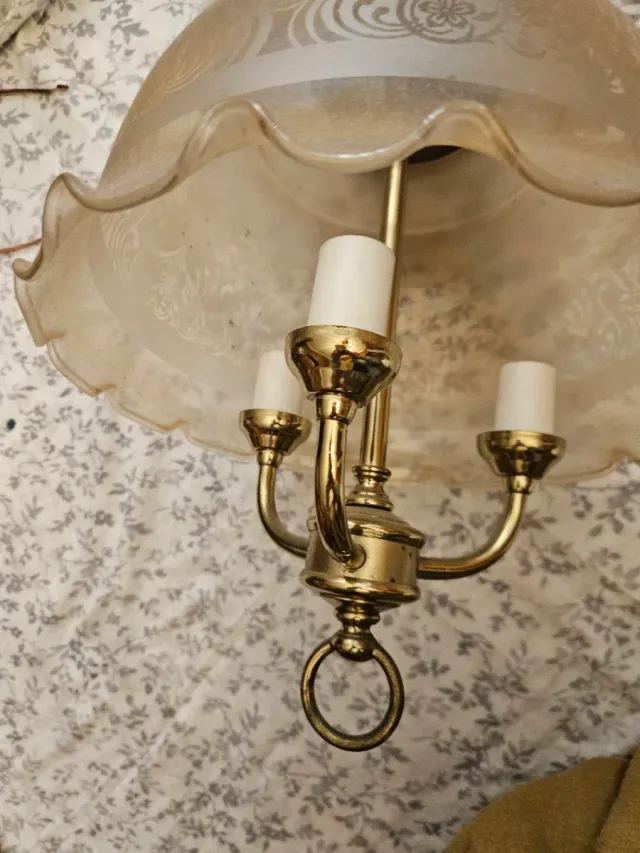 Lámpara colgante retro dorada