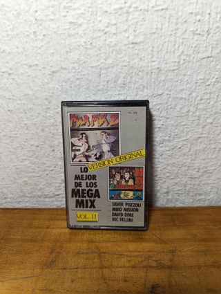 Lo Mejor de los Megamix Volumen 2 - Cassette