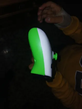 Mando Xbox Blanco y Verde