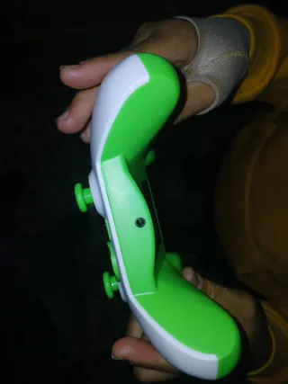 Mando Xbox Blanco y Verde