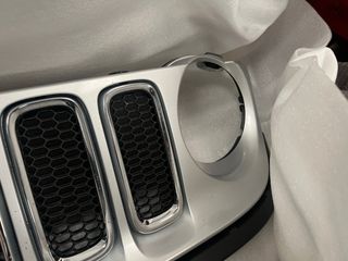 Parrilla Jeep Renegade 2016 Cromada