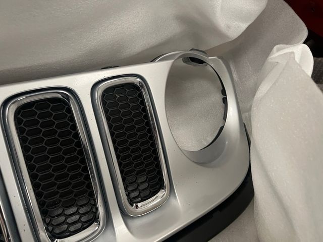 Parrilla Jeep Renegade 2016 Cromada