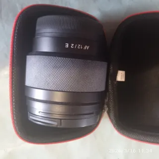 Objetivo Samyang AF 12mm F2 Muy bien estado.