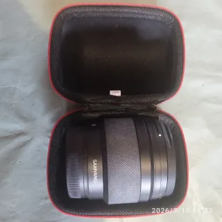 Objetivo Samyang AF 12mm F2 Muy bien estado.