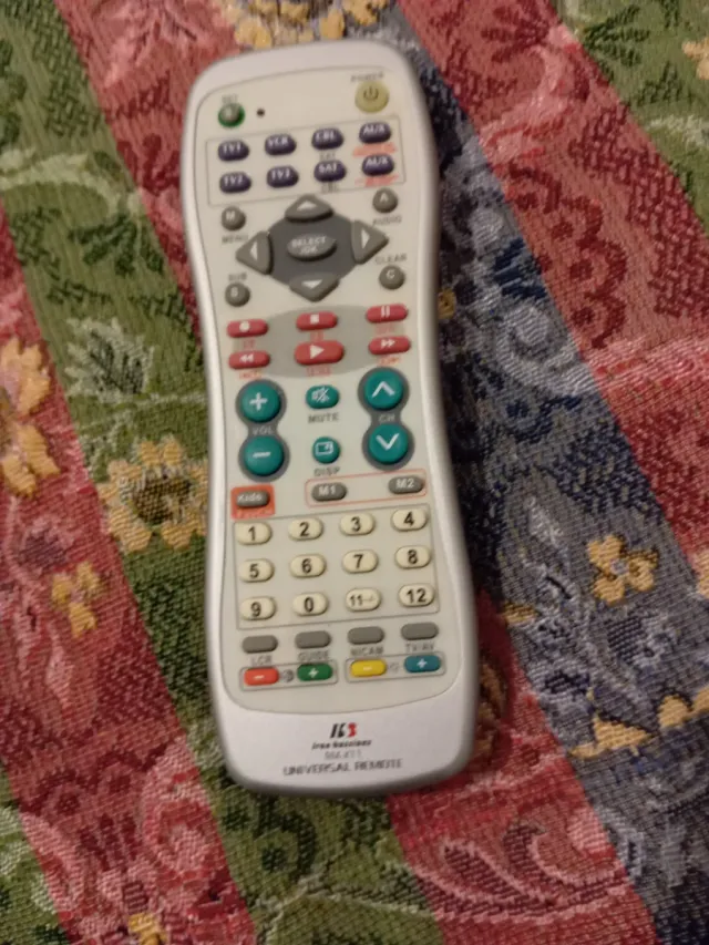 Mando a distancia universal Intec