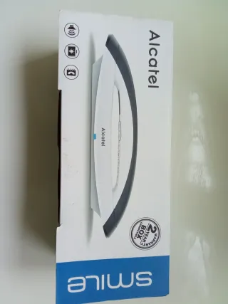 Teléfono Alcatel Blanco y Azul