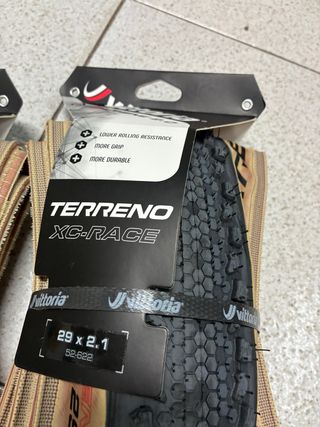 2 Cubiertas Vittoria Terreno XC-Race 29x2.1