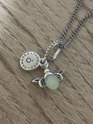 Charm libélula Pandora