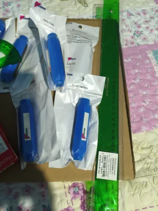 Lote 7 Porta Tizas Pryse + 11 Minas 0.7 Faber Cast