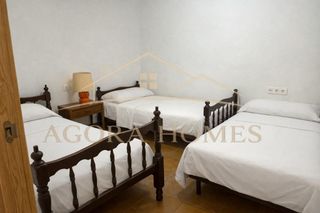 Bajo con Encanto y Gran Bodega en el Casco Antiguo