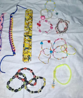 Lote de pulseras niñas/os.
