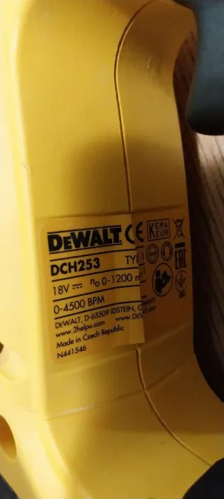 Taladro percutor Dewalt DCH253 18V XR