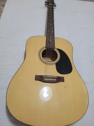 Guitarra Acústica Marrón