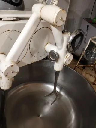 Máquina de pastelería industrial