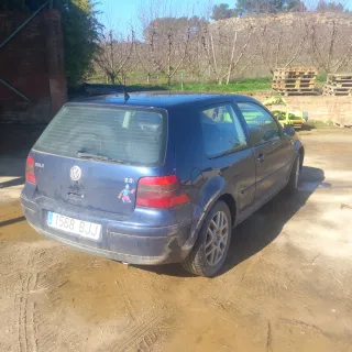Volkswagen Golf 2003