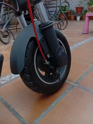 Patinete Xiaomi 5 Pro y Cecotec Bongo M30