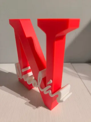 Letra N personalizada Nicolás