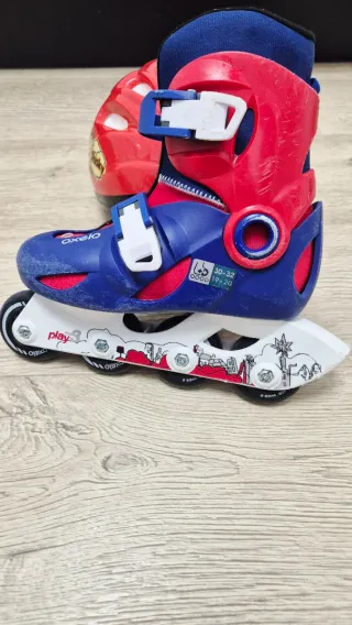 Patines Oxelo Talla 30-32 + Casco Rojo