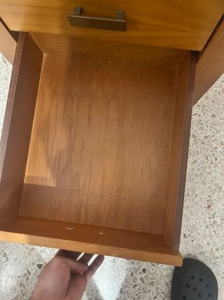 Escritorio de madera maciza color miel