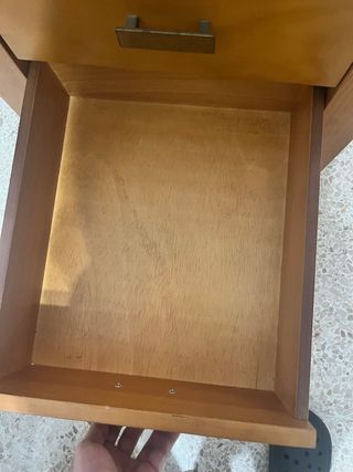 Escritorio de madera maciza color miel