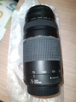 Objetivo Canon 75-300mm