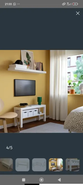 Banco de madera oscuro