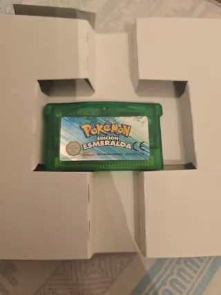 Pokémon Edición Esmeralda Game Boy Advance