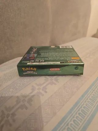Pokémon Edición Esmeralda Game Boy Advance