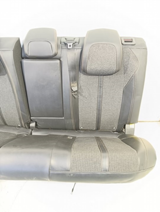 ASIENTOS TRASEROS PEUGEOT 3008 BH01
