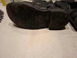 Due paia di stivali Geox in pelle n.31