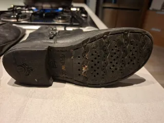 Due paia di stivali Geox in pelle n.31